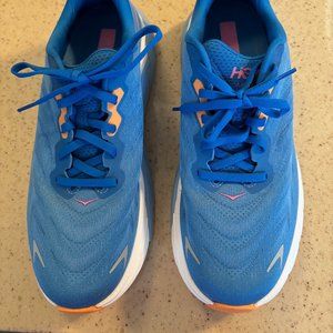 BRAND NEW - NWOT - Women's Hoka Arahi 6 All Aboard/Coastal Sky Size 10